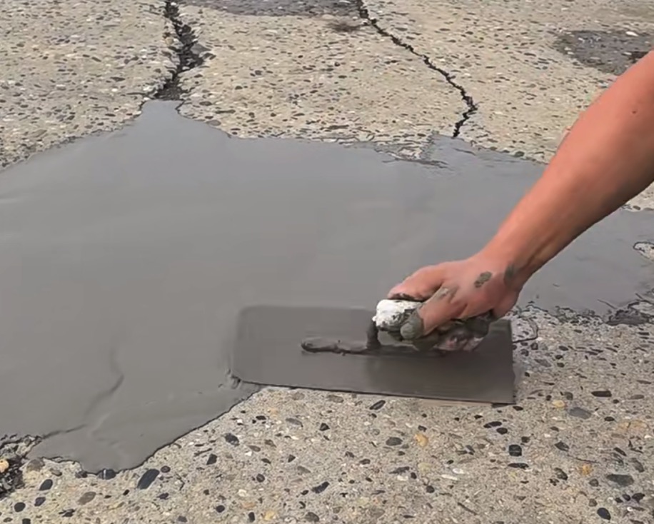 花莲县CGM 高效薄层道路修补料（CGM 道路抢修料）